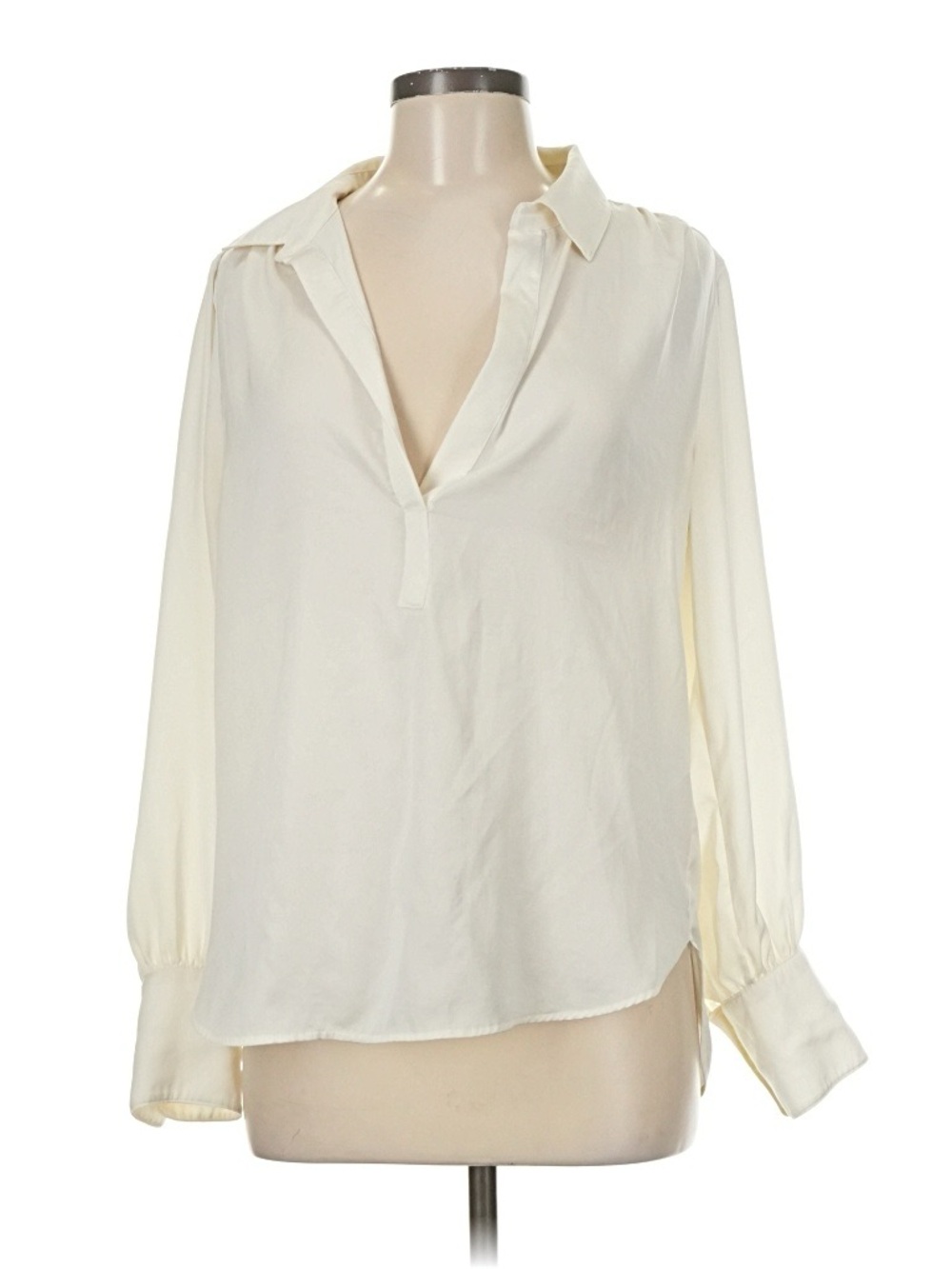 Banana Republic Women’s Cream Long-Sleeve V-Neck Blouse
